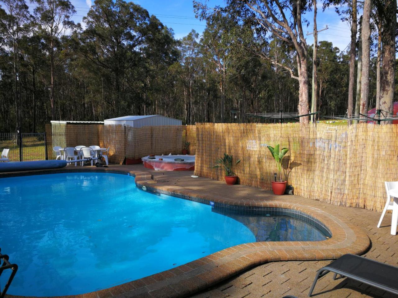 Vineyard Hill Holiday park 3*